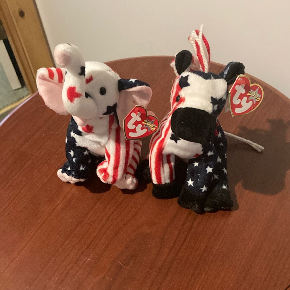 Beanie Babies Lefty and Righty from 2000 elephant & donkey